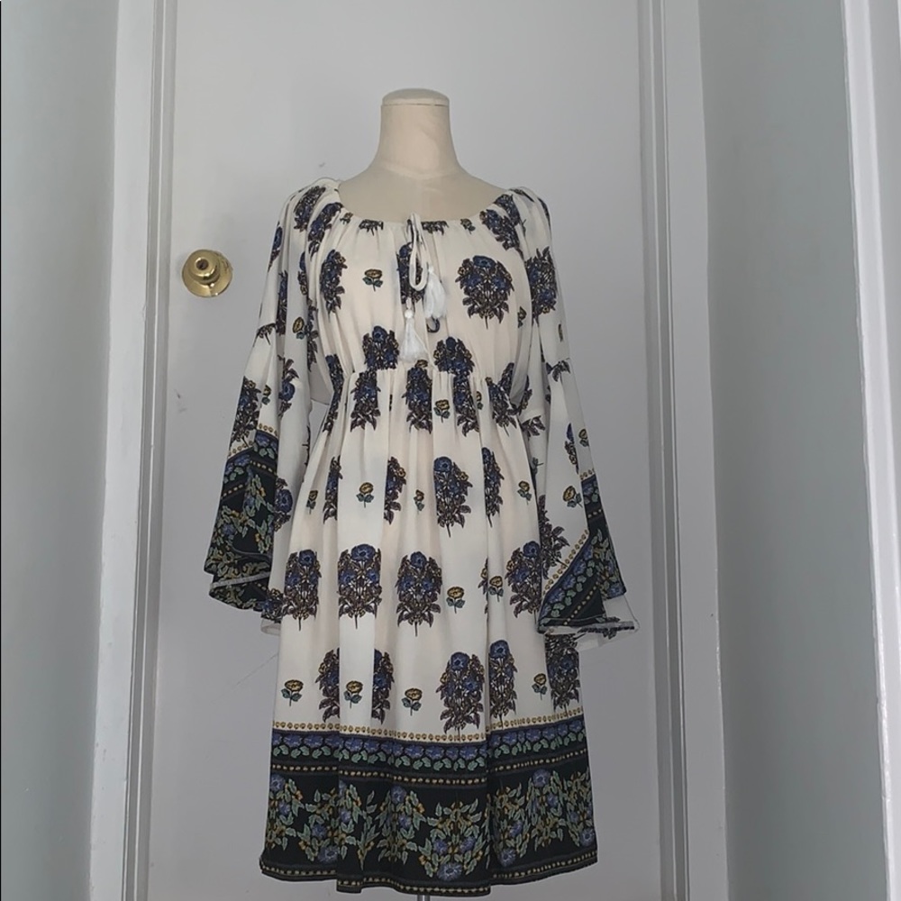 White Floral Bell Sleeve Dress